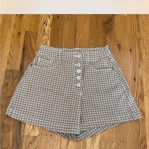 American Eagle Outfitters Pants - Plaid High-Waisted Women Shorts American plaid